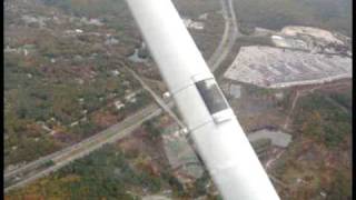 preview picture of video 'Slow Flight in a Cessna 172 at 15knots GS!'