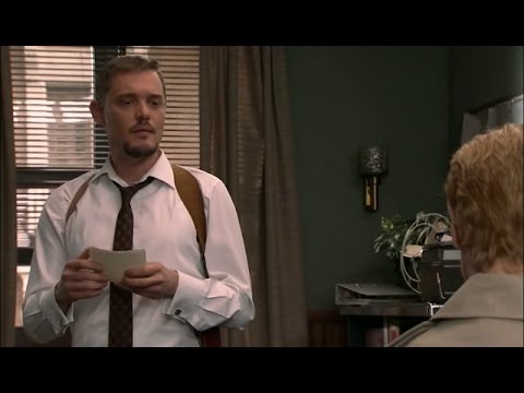 AMAR C494 - Julián descubre que Juana está detrás de las fotos