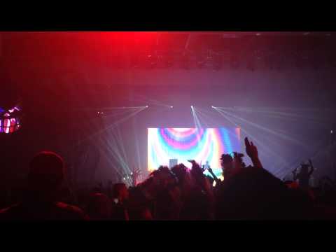 Sander Van Doorn Playing Sweet Koko Dreams live