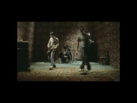 Musicless Music video: BLUR - Song 2