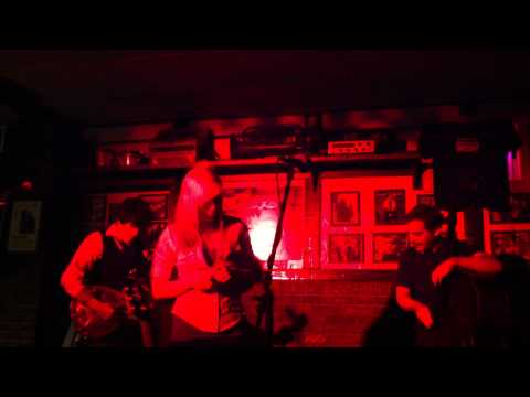 Ariana Gillis Live @ The Duck