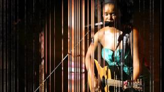 Download lagu Zahara - lengoma (this song) English lyrics mp3 Download lagu Zahara - lengoma (this song) English lyrics mp3