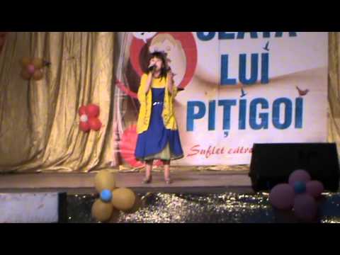 Barzu Denisa din Iasi - ,,Norocul meu e mama mea- Prof Anca Apetroei-