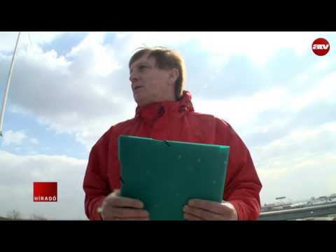 Élő adásban mutatta be a buszvezetők felmondólevelét az elnök