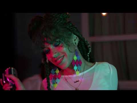 Cameo Adele - Wolf Boy (LIVE) @ Club House Global