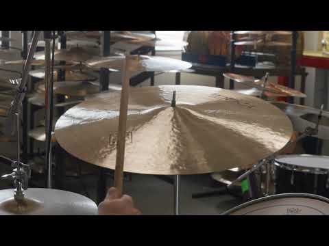 Istanbul Agop 22" Traditional Jazz Medium Ride Cymbal 2491g image 3