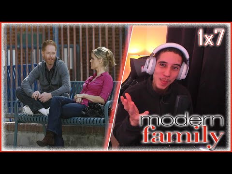 Modern Family 1x7 REACTION "En Garde" Season 1 Episode 7