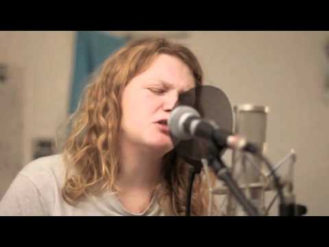 Kate Tempest - Dregs In A Bottle