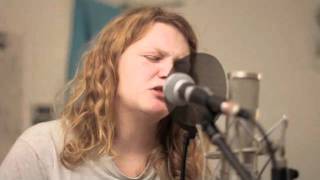 Kate Tempest - Dregs In A Bottle