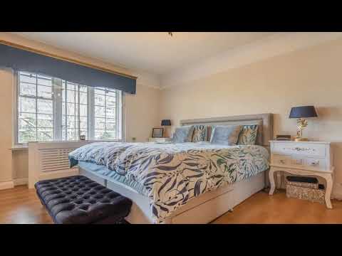 Manor Fields, Putney SW15