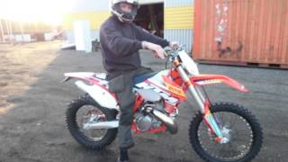 KTM 300 EXC Factory 2015. Startup and walkaround