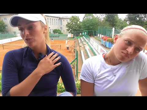 Anastasia Detiuc a Johana Marková po prohře ve finále čtyřhry Kuchyně Gorenje Prague Open 2017