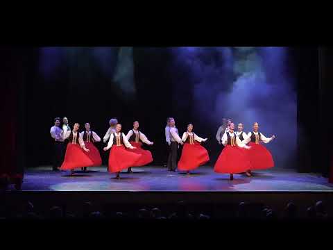 Skauģim auga apses bierzē