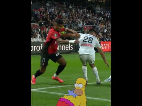 Aïe 🥲  #ligue1 #ligue1mcdonalds #football #foot #sport #soccer #Blas #rennes #footballedits