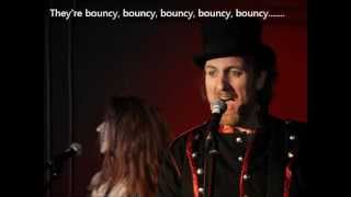 Mitch Benn's inflatable stonehenge song.wmv