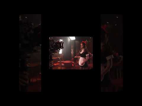 Natalia Oreiro en Instagram: "Backstage Me muero de amor con Juan Ingaramo"