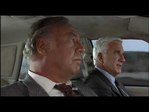 Csupasz pisztoly 1. - Bárhová nézek, valami mindig eszembe juttatja..