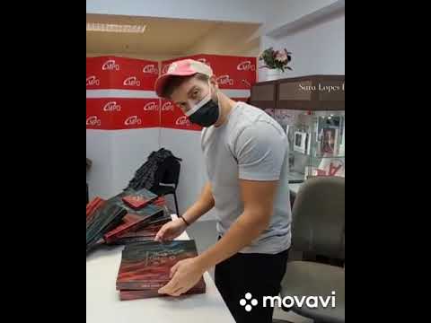 #PabloAlborán firma todas las ediciónes #deluxe de #Vértigo 💥