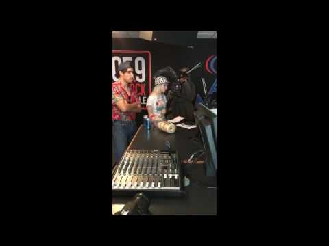 Paramore Hang Out In Local ALT Radio Studios in Nashville