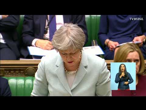 Rússia diz que vai responder com força à expulsão de diplomatas russos