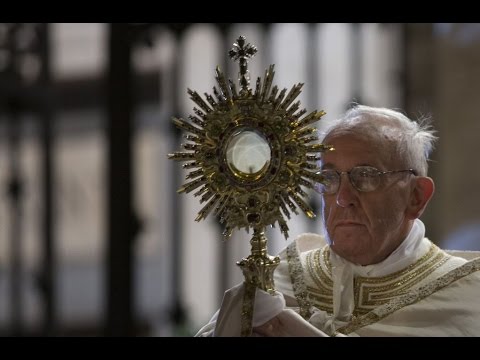 Élő közvetítés 10:30 -tól. Úrnapja, Krisztus Testének és Vérének ünnepe.