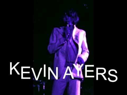 Kevin Ayers -- Leeds 1974 -- Sweet Deceiver