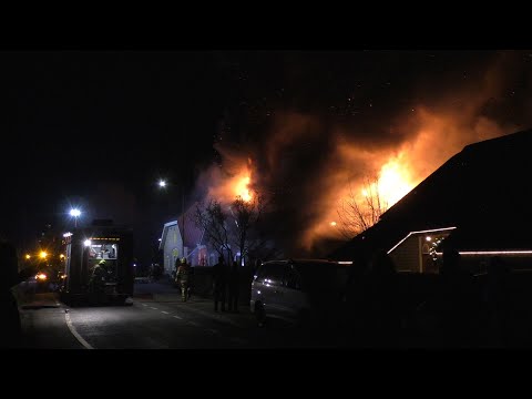 Brandweer met spoed naar Zeer Grote Brand aan de Valendrieseweg in Wijchen