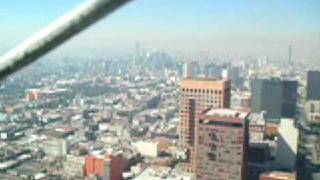 preview picture of video 'Mexico - Ciudad de Mexico - Latino America Building'