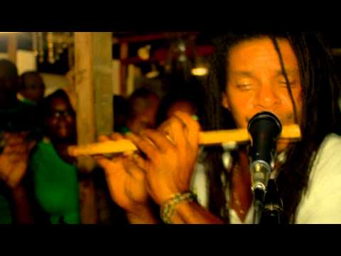 Max Télèphe_Nwel dan tradisyon 2013