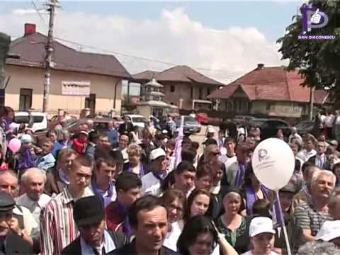 Dan Diaconescu, omul care a îmbrățișat peste un milion de români! Poduri, Bacău, România