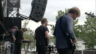 Moss - Slower End Live op Best Kept Secret 2014