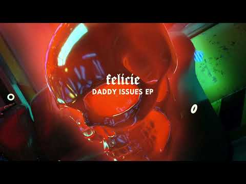 Felicie - First Date In The Dark Room