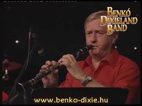 Bourbon Street Parade - BENKO DIXIELAND BAND feat. Joe Muranyi & Mike Vax