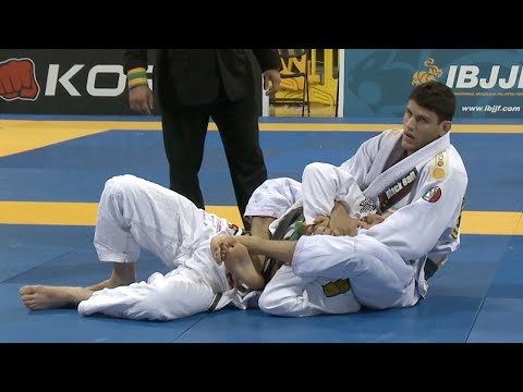 Felipe Pena v Eliminator / World Championship 2014