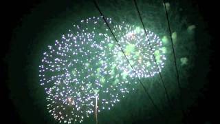 preview picture of video 'Fireworks Xiamen New Year 2011'