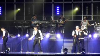 Backstreet Boys - Quit Playing Games With My Heart 7/29/11 NKOTBSB