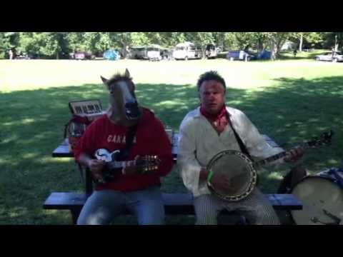 Horsing Around with Washboard Hank