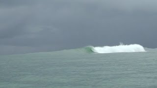 preview picture of video 'パプアニューギニア　バニモ　サーフトリップ　papua new guinea vanimo surf trip'