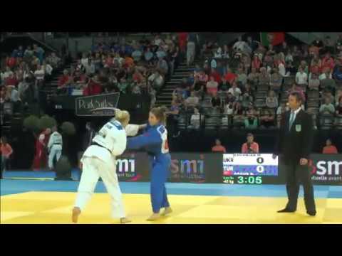 48 kg  1/4 *  CHERNIAK (UKR) - AKKUS (TUR) *  Judo 2014  European Championships (FRA) * 12