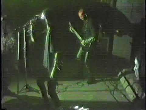 IMPURO   megararesoundcheck /Live  in  Guaramirim  Brazil December 13.1997(show starts at 10:05min)