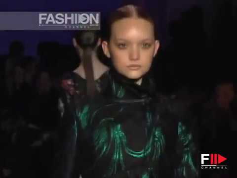 "Costume National" Autumn Winter 2004 2005 Paris 2 of 3 Pret a Porter by FashionChannel