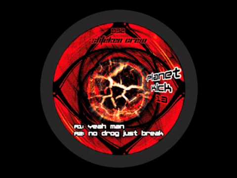 PLANET KICK 13 - D32 - Remix and remix