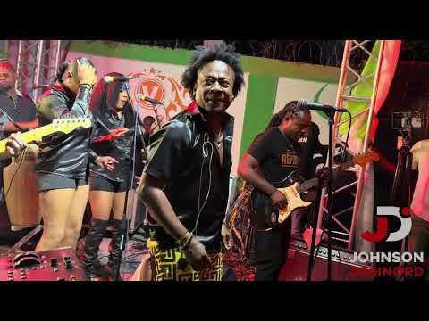 MASS KONPA DE GRACIA DELVA LIVE PERFORMANCE GECKO DELMAS 75 