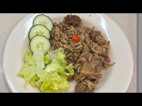 Guyanese cookup rice with beef. Old year night dinner @theallyfamily