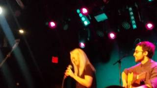 Amalee preforms Unravel (Tokyo Ghoul)