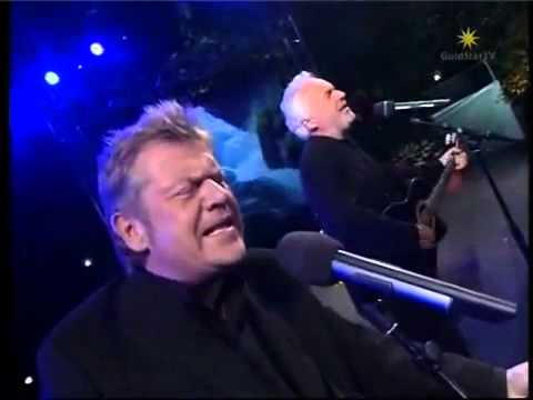 Olsen Brothers - Walk Right Back