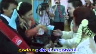 Download lagu Rani Simbolon - Tinggal ma haposoon mp3