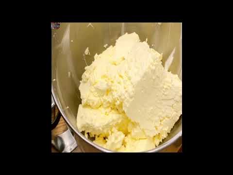 Korean Street Food | Waffle w/ Whipped Cream Cheese