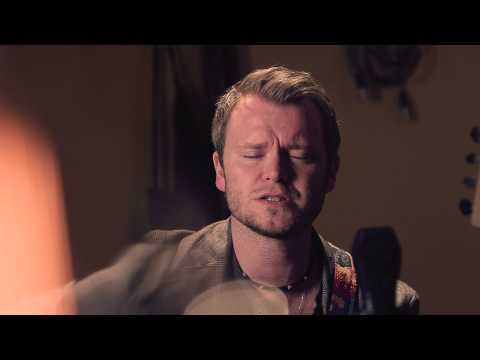 Abbey Road Acoustic Sessions: Teaser - Chris Sagan