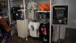 Splatoon x The Legend of Zelda Splatfest T-shirts at Nintendo NY [Merchandise Mondays]